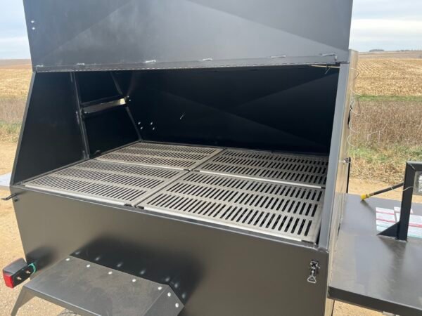 Model 6040G Towable Gas Grill - Image 2