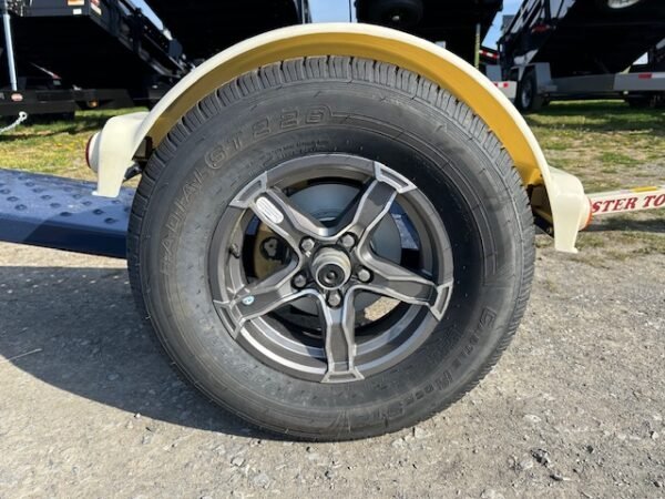 Master Tow 80″ Tow Dolly – Hydraulic Disc Brakes - Image 6