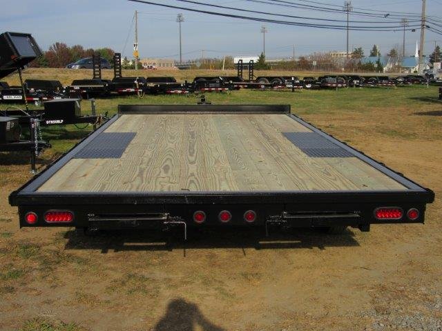 Premier 8.5 x 18 Deckover Equipment Trailer – Slide Out Ramps - Image 3