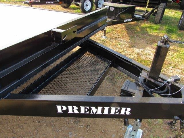 Premier 8.5 x 18 Deckover Equipment Trailer – Slide Out Ramps - Image 6