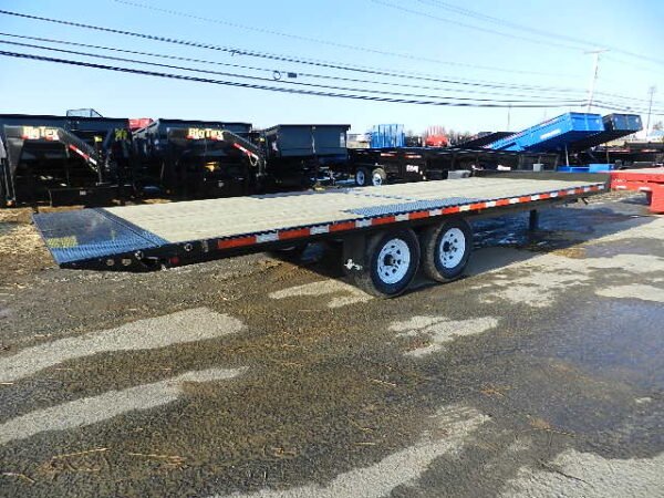 BWise 8 x 22 Deckover Equipment Trailer – Power Tilt - Image 6